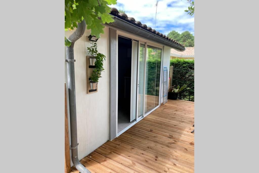 Charmant Chalet Avec Une Grande Terrasse Au Pyla La Teste-de-Buch Exterior foto
